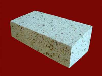 Sillimanite bricks